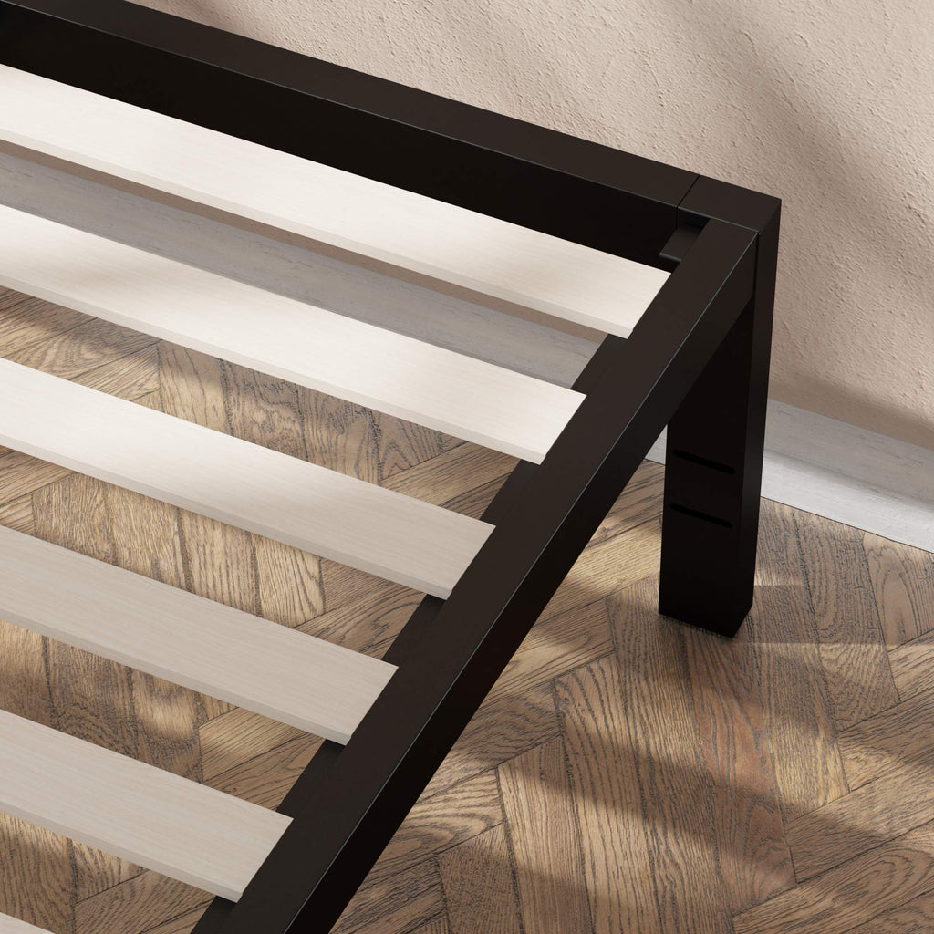 Queen Black Metal Platform Bed Frame T71361