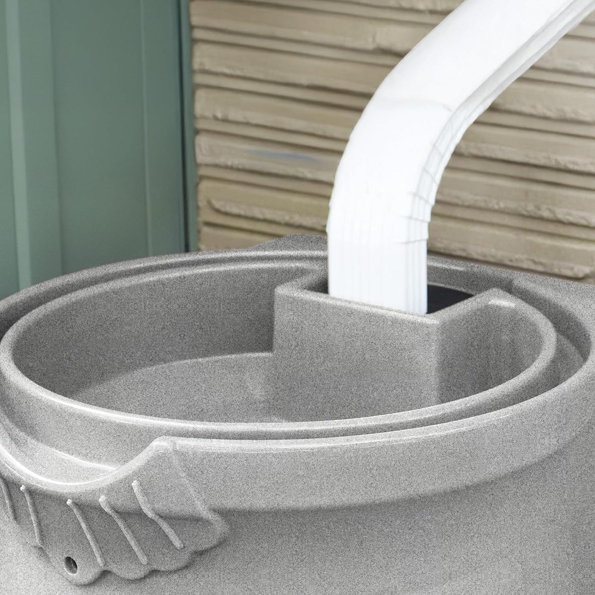 50 Gallon Urn Shaped Water Collection Barrel H320781